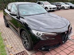 Schwarz Gebraucht 2019 Alfa Romeo Stelvio Lusso SUV | 17.000 € (Guter Preis)