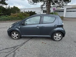 Grau Gebraucht 2010 Toyota Aygo Cool Kleinwagen | 1.490 € (Superpreis)