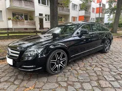 Schwarz Gebraucht 2014 Mercedes CLS350 Shooting Brake Kombi | 10.900 € (Superpreis)