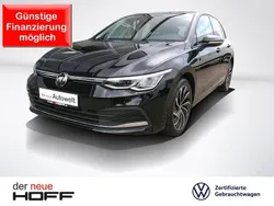 Schwarz Gebraucht 2024 VW Golf VIII Move Limousine | 22.975 € (Superpreis)