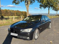 Grau Gebraucht 2008 BMW 730 Limousine | 8.900 € (Fairer Preis)