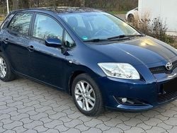 Blau Gebraucht 2009 Toyota Auris Limousine | 2.900 € (Fairer Preis)