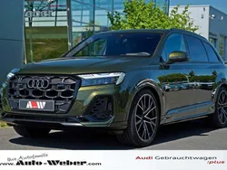Grün Gebraucht 2025 Audi SQ7 Ambiente SUV | 139.900 €