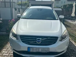 Weiß Gebraucht 2015 Volvo XC60 SUV | 19.500 €