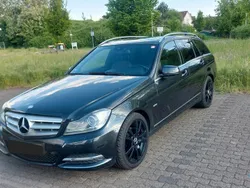 Schwarz Gebraucht 2012 Mercedes C220 Avantgarde Kombi | 6.600 € (Guter Preis)