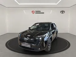 Schwarz Neu 2025 Toyota Yaris Cross SUV | 31.333 € (Etwas zu teuer)
