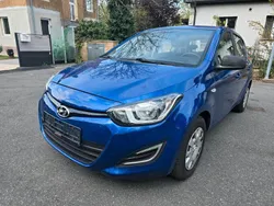 Blau Gebraucht 2013 Hyundai i20 Limousine | 4.990 € (Fairer Preis)