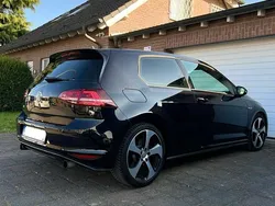 Schwarz Gebraucht 2015 VW Golf VII GTI Limousine | 14.490 € (Guter Preis)