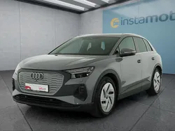 Grau Gebraucht 2021 Audi Q4 e-tron S-Line SUV | 31.699 € (Fairer Preis)