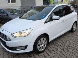 Weiß Gebraucht 2018 Ford C-MAX Titanium Van / Kleinbus | 10.448 € (Fairer Preis)