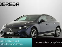 Blau Gebraucht 2023 Mercedes 300 Limousine | 52.980 €