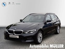 Schwarz Gebraucht 2022 BMW 318 Advantage Kombi | 23.950 € (Guter Preis)