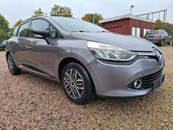 Grau Gebraucht 2014 Renault Clio GrandTour Expression Kombi | 6.400 €