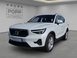 Crystal white Gebraucht 2023 Volvo XC40 Core SUV | 28.850 € (Superpreis)