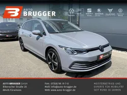 Grau Gebraucht 2021 VW Golf VIII Life Kombi | 16.880 € (Fairer Preis)