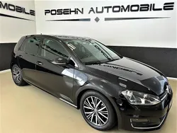Deep black perleffekt Gebraucht 2017 VW Golf VII Allstar Limousine | 11.850 € (Fairer Preis)