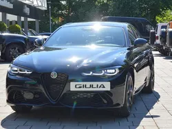 Schwarz Neu 2025 Alfa Romeo Giulia Limousine | 57.990 € (Superpreis)