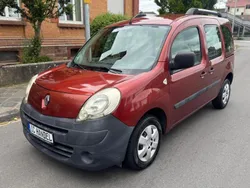 Rot Gebraucht 2009 Renault Kangoo Expression Van / Kleinbus | 4.650 €