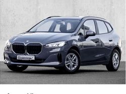 Grau Gebraucht 2023 BMW 218 Kombi | 24.950 € (Fairer Preis)