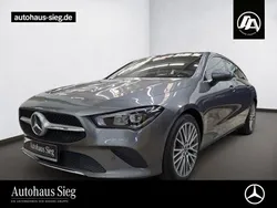 Grau Gebraucht 2021 Mercedes CLA220 Shooting Brake Kombi | 31.450 € (Fairer Preis)