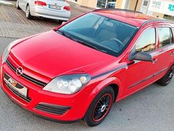 Rot Gebraucht 2004 Opel Astra Basis Kombi | 800 € (Superpreis)