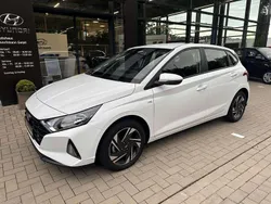 Atlas white Gebraucht 2022 Hyundai i20 Trend Kleinwagen | 15.900 € (Fairer Preis)