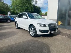 Weiß Gebraucht 2009 Audi Q5 Comfort SUV | 11.480 € (Fairer Preis)