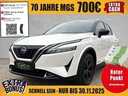 Pearl white / black metallic Gebraucht 2023 Nissan Qashqai SUV | 30.470 € (Fairer Preis)