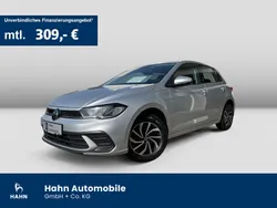 Reflexsilber metallic Gebraucht 2024 VW Polo Life Limousine | 22.930 € (Fairer Preis)