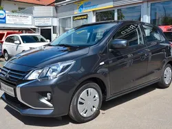 Grau Gebraucht 2024 Mitsubishi Space Star Select Kleinwagen | 13.390 € (Fairer Preis)