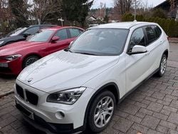 Weiß Gebraucht 2015 BMW X1 Sport Line SUV | 12.500 € (Guter Preis)