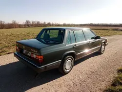 Grau Gebraucht 1988 Volvo 760 Limousine | 6.900 €