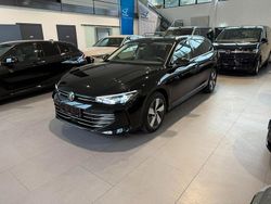 Schwarz Gebraucht 2025 VW Passat Business Kombi | 32.499 € (Superpreis)