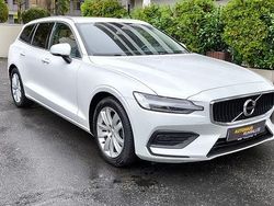 Weiß Gebraucht 2021 Volvo V60 Momentum Kombi | 24.990 € (Guter Preis)