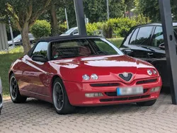 Rot Gebraucht 2000 Alfa Romeo Spider Cabrio | 12.000 €