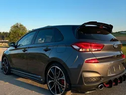 Grau Gebraucht 2019 Hyundai i30 N Performance Limousine | 21.399 € (Guter Preis)