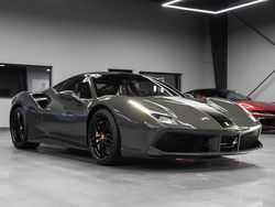 Grau Gebraucht 2018 Ferrari 488 Coupé | 219.950 € (Etwas zu teuer)