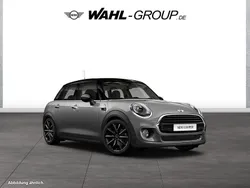 Grau Gebraucht 2017 Mini Cooper Chili Kleinwagen | 13.890 € (Fairer Preis)