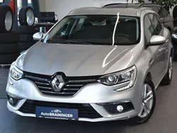 Silber Gebraucht 2019 Renault Mégane IV Business Limousine | 12.980 € (Fairer Preis)