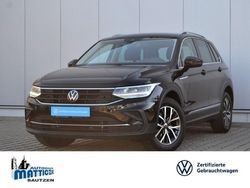 Keine angabe schwarz (deep black perleffekt) metallic Gebraucht 2024 VW Tiguan Life SUV | 34.788 € (Etwas zu teuer)