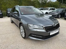 Graphite grey Gebraucht 2022 Skoda Superb Active Kombi | 19.499 € (Guter Preis)