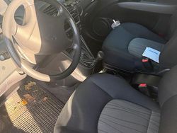 Grau Gebraucht 2009 Hyundai Matrix Van / Kleinbus | 1.450 € (Fairer Preis)