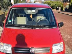 Rot Gebraucht 2009 Fiat Panda Kleinwagen | 2.200 € (Fairer Preis)