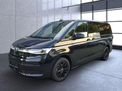 Schwarz Gebraucht 2023 VW Multivan Style Van | 52.190 € (Fairer Preis)