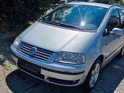 Silber Gebraucht 2009 VW Sharan Trendline Van / Kleinbus | 4.800 € (Fairer Preis)