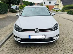 Weiß Gebraucht 2018 VW Golf VII Join Limousine | 12.500 € (Fairer Preis)