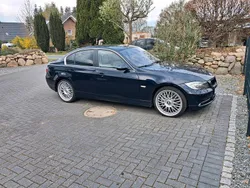 Blau Gebraucht 2007 BMW 335 Limousine | 14.000 € (Superpreis)