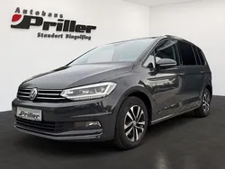 Grau Gebraucht 2019 VW Touran IQ Drive Van / Kleinbus | 26.900 € (Fairer Preis)