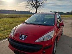 Rot Gebraucht 2008 Peugeot 207 Kleinwagen | 1.650 € (Fairer Preis)