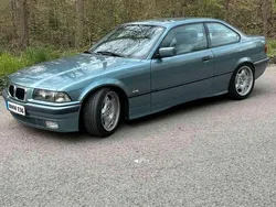 Grün Gebraucht 1996 BMW 320 Performance Coupé | 9.999 € (Etwas zu teuer)